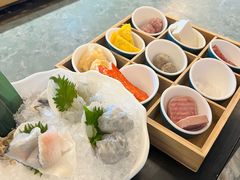 -一绪に寿喜烧(虹悦城店)