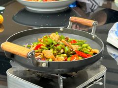 干锅鱿鱼须-桐庐土菜馆·传承经典土菜