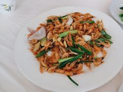 -广客美食坊(丹霞山店)