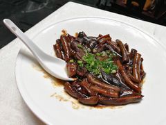 -梅龙镇酒家(南京西路总店)