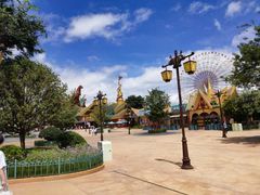 -七彩云南欢乐世界