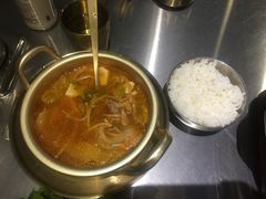 泡菜肥牛汤-本炙炭烤·蒲烧活鳗料理店(金沙洲店)
