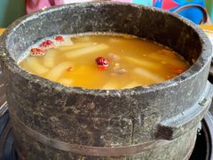 石锅牦牛肉-峰瑞藏地美食·石锅鸡·牦牛肉(大昭寺品牌店)