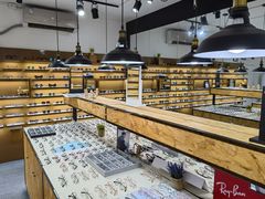 -罗伯特眼镜·蔡司官方授权(罗湖国贸店)