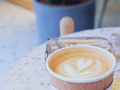 拿铁-Cafe on warm(丹霞店)