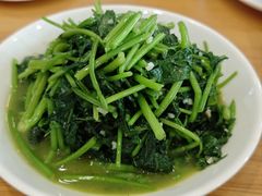 -品鲜村农家菜·阳澄湖大闸蟹(总店)
