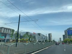 -万达广场(松江店)