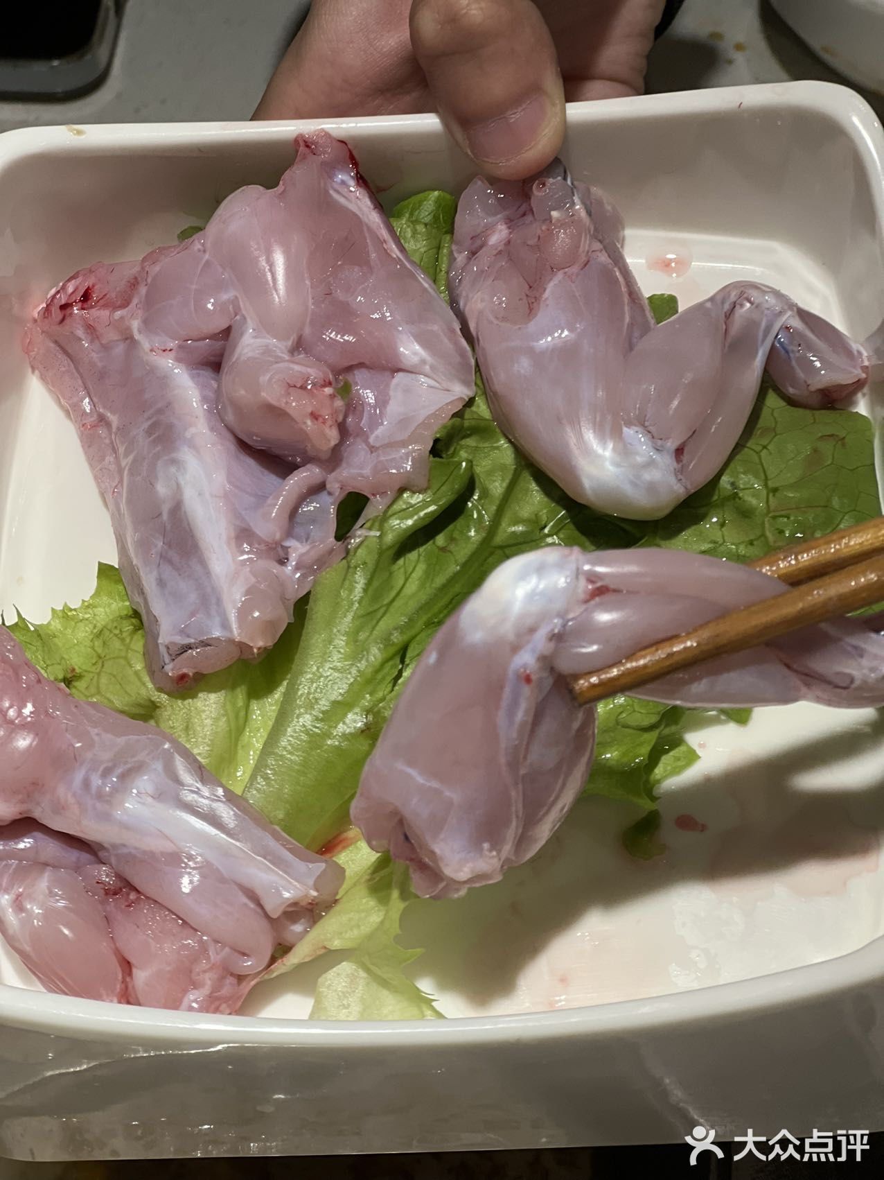 同事说南山有家开了5年的成都老火锅 作为无辣不欢的达人