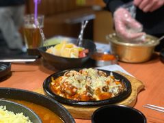 -肥肥虾庄·金牌油焖大虾(杨园滨江时代walk店)