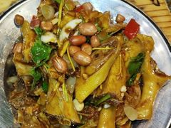 -牛头鱼庄·地道广西菜(西明店)