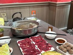 -官塘陈记鱼生·潮汕砂锅粥·牛肉火锅(潮枫路总店)