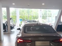 -上海永达奥诚奥迪4S店(申江路店)