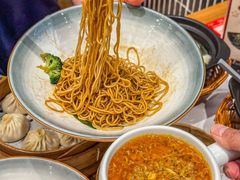 -馋三尺蟹粉小笼(人民广场店)