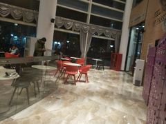 -一兆韦德健身(慧芝湖店)