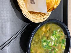 -魏家凉皮(郑州东站店)