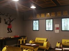 -不倒翁实景剧情密室逃脱(光明凤凰城站店)