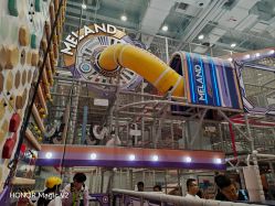 -meland亲子乐园(北京首开通州万象汇店)