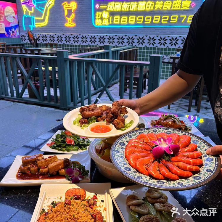 新年聚会攻略！！烤乳猪安排上