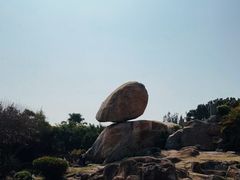 -东山风动石景区