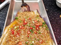 -何妹湿辣牛肉·粤式烧烤砂煲(桂雅路店)