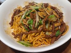 生爆牛肉面-寻裕记·现炒浇头面(人民广场店)