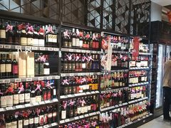 零售区-盒马鲜生(财富中心店)