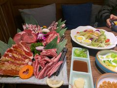 -明洞阿姨·韩式酱蟹烤肉·创意料理(三元桥店)