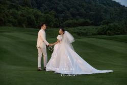 -乐派诗婚纱摄影