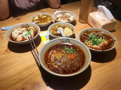 -默记孙抄手(园艺山店)