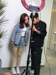 -AYO SALON