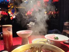 -小龙翻大江文化火锅(宽窄店)