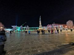 -人民防洪胜利纪念塔