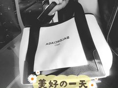 -BALENCIAGA(德基广场店)