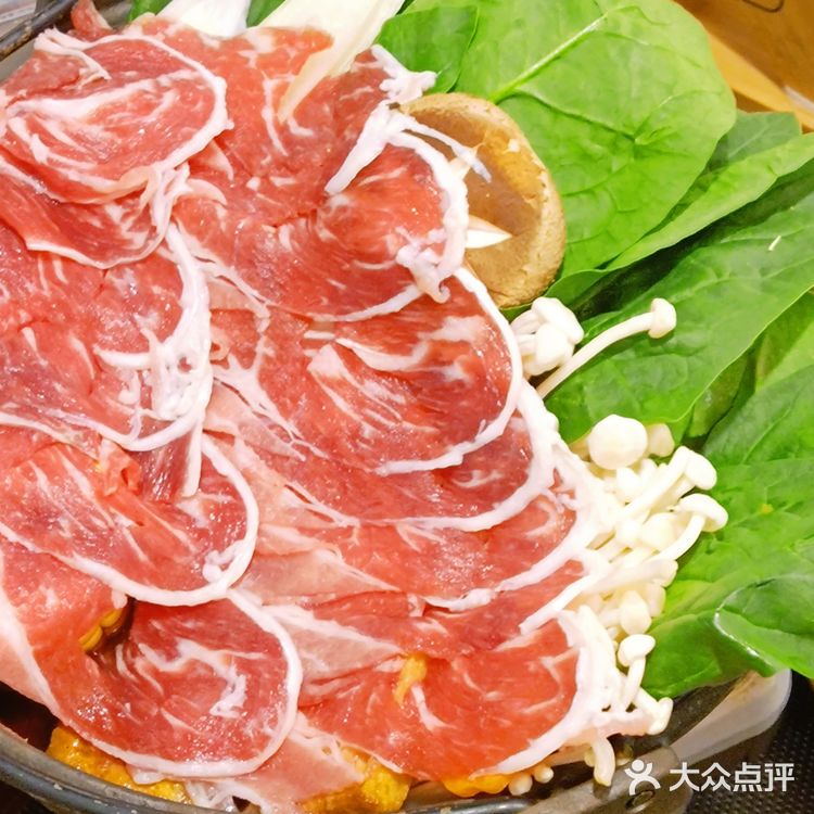 最近店里有抽盲盒的活动，39.9元可以抽盲盒一个