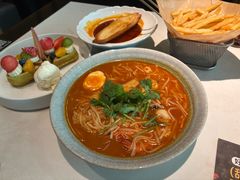 -半秋山西餐厅(襄阳万达店)