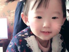 -瑞思少儿中心·少儿英语素养启蒙(勒泰直营校区)