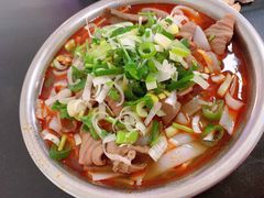 红油牛杂粉-薛记襄阳香辣牛肉面(平安路店)