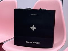 -白蘭BLANK(杭州湖滨银泰in77C区店)