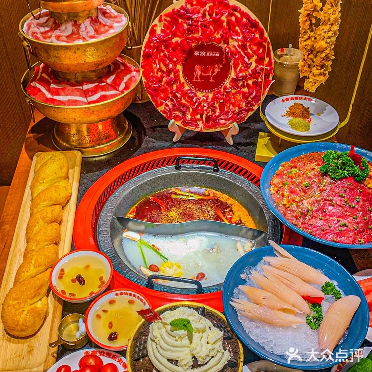 在柯桥“洪崖洞”吃地道重庆火锅！太有氛围了