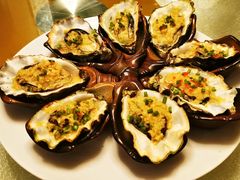 炭烧蒜茸加拿大活生蚝-御龙阁海鲜酒楼