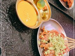 -何妹湿辣牛肉·粤式烧烤砂煲(桂雅路店)
