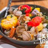 一家很宽敞适合聚会吃喝的西餐厅