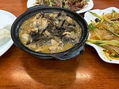 -东北四季饺子王(华山路店)