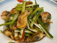 小葱拌黄蚬子-渔娘渔家丹东海鲜(东直门店)