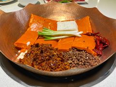 -墨居上隐·院子里火锅(峨眉店)