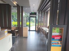 -麦当劳(常山服务区得来速店)