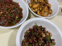 -笨罗卜浏阳菜馆(太平街店)
