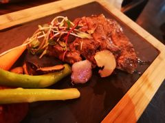 炭烤澳洲和牛西冷-YUE·6·西式融合餐厅(外滩六号店)
