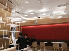 -奈雪的茶(华侨城创意园店)