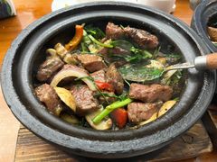 爆啫雪花牛肉粒-旺爷砂锅·茶作(国贸店)